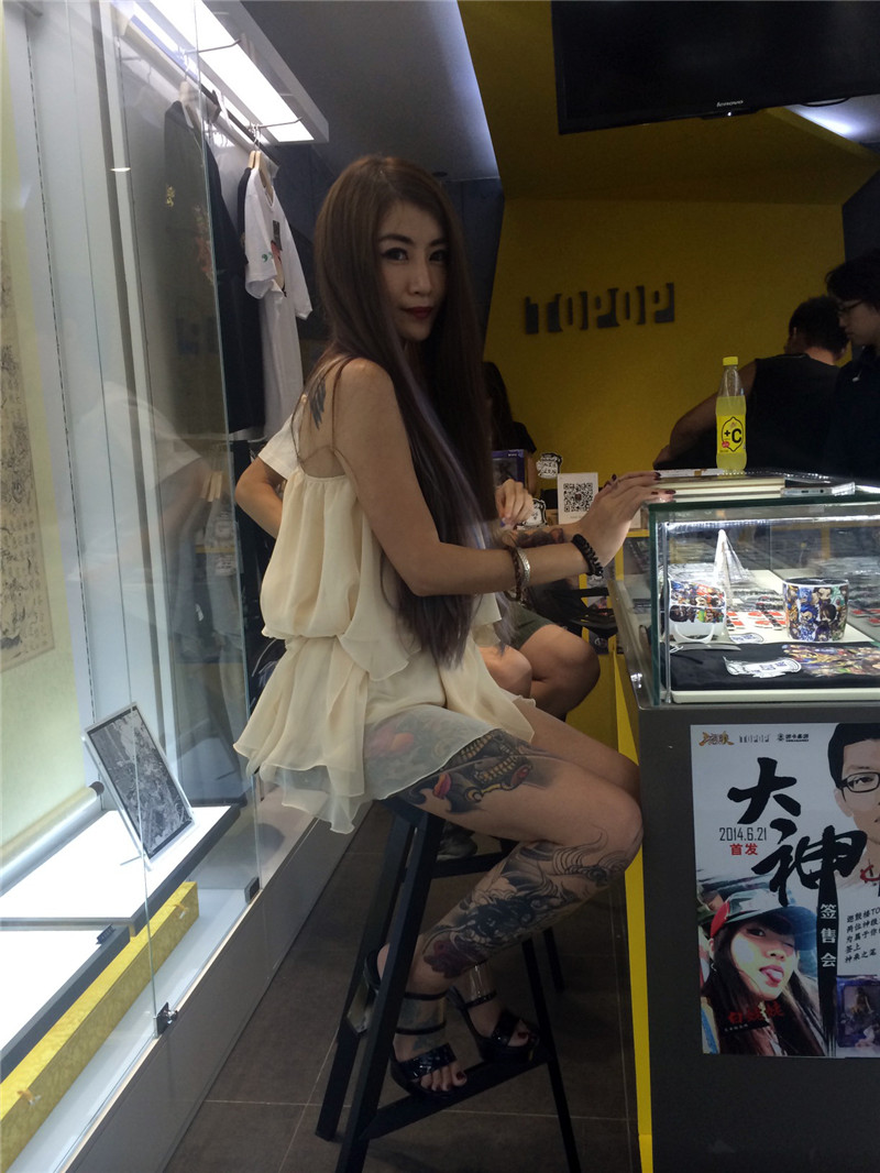 《三国杀》甄姬手办大神签售会北京站成功举办